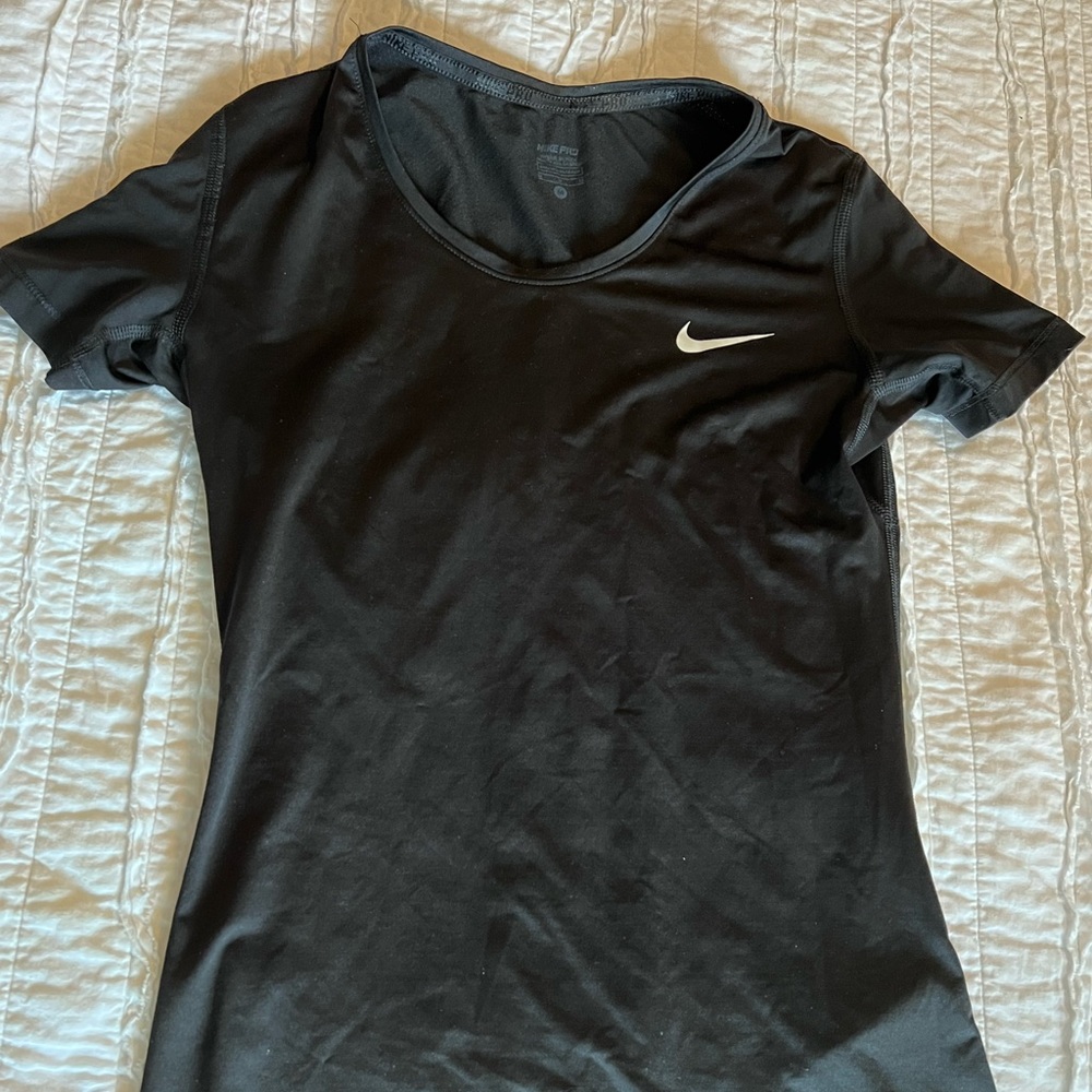 Womens Nike TShirt size M